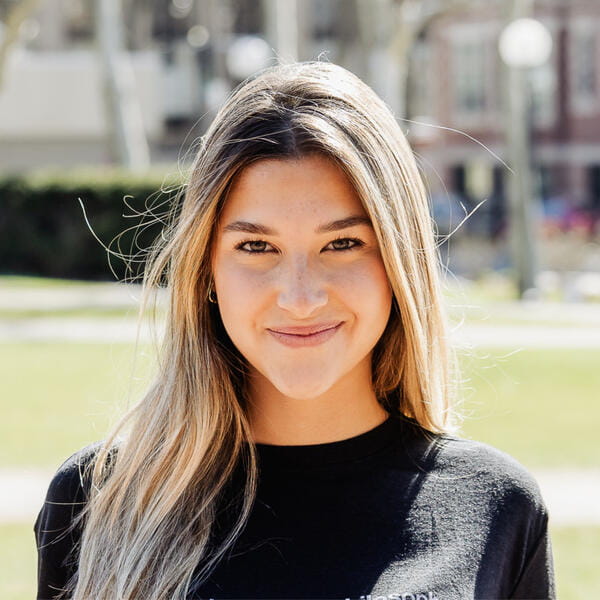 avenues_sp_alumni_gabriela