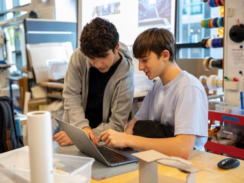 Private Middle & High School, Grades 6–12 | Avenues New York - 1 Column Carousel